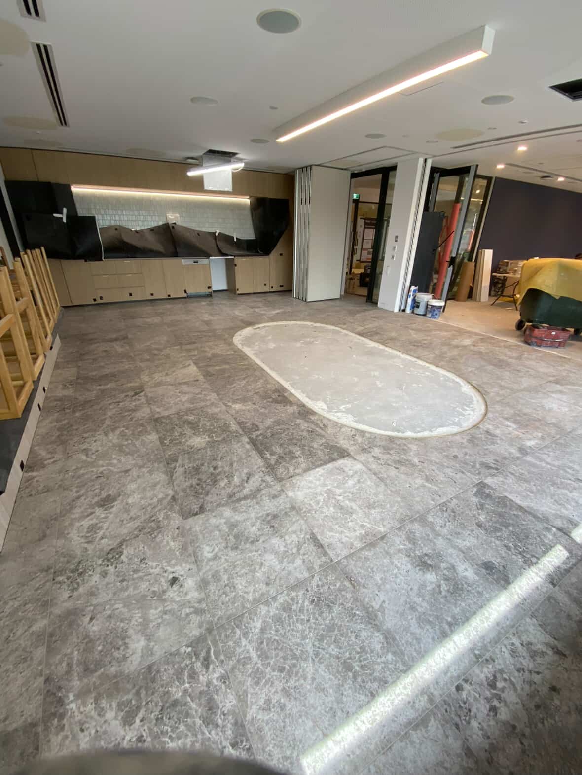 Floor tiling pattern